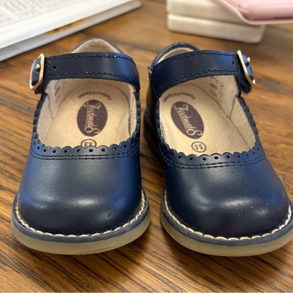 Footmates